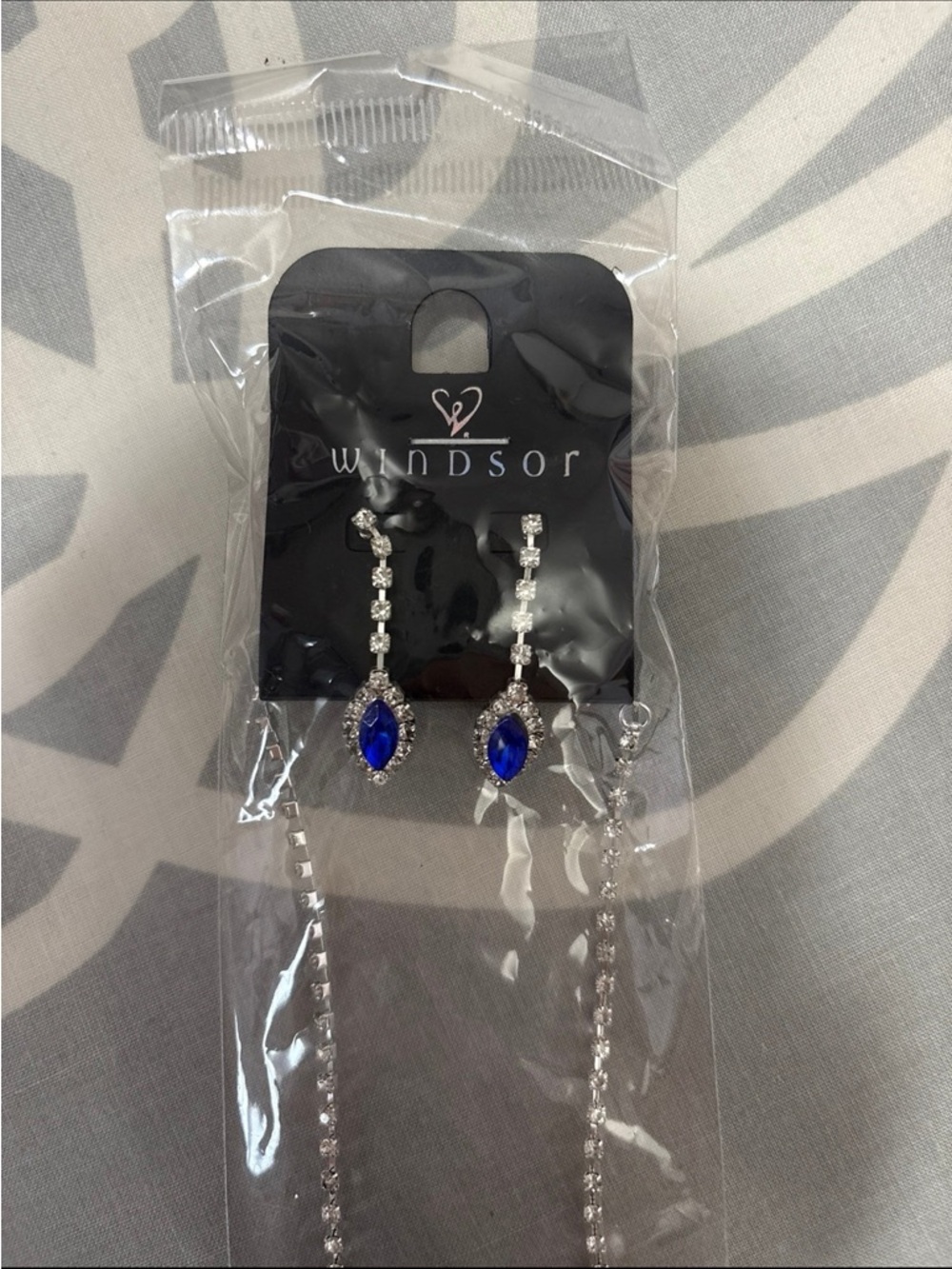 Windsor Royal Blue Gemstone Earrings and Necklace Set - Picture 4 of 8